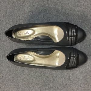 Softstyle Pleats Be With You Pumps, Women's Size 8 M, Black NWT